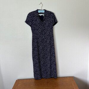 Chaus brand; size 6 petite; violet floral designed dress